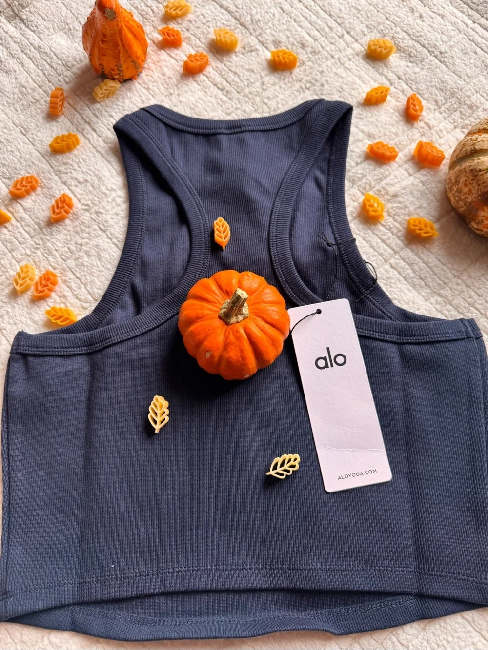 ALO Yoga Women Navy Crop Tank Top - Navy